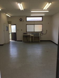 ヤマキビル１０２号　室内 - コピー.JPG